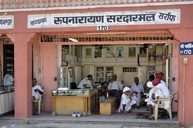 08 Ricksha-Sightseeing,_Jaipur_DSC5258_b_H600